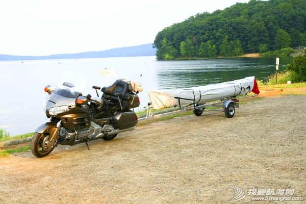 Trailex-SUT-200-S-Canoe-motorcycle-864.jpg