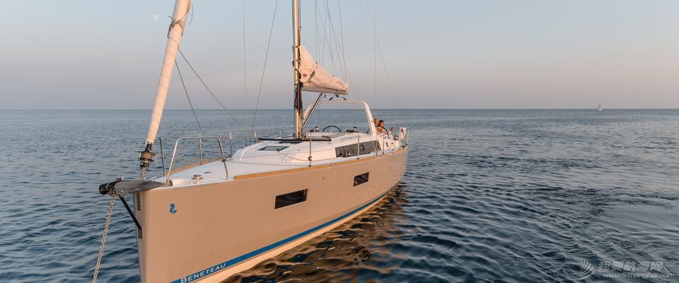 博纳多遨享仕38英尺单体帆船