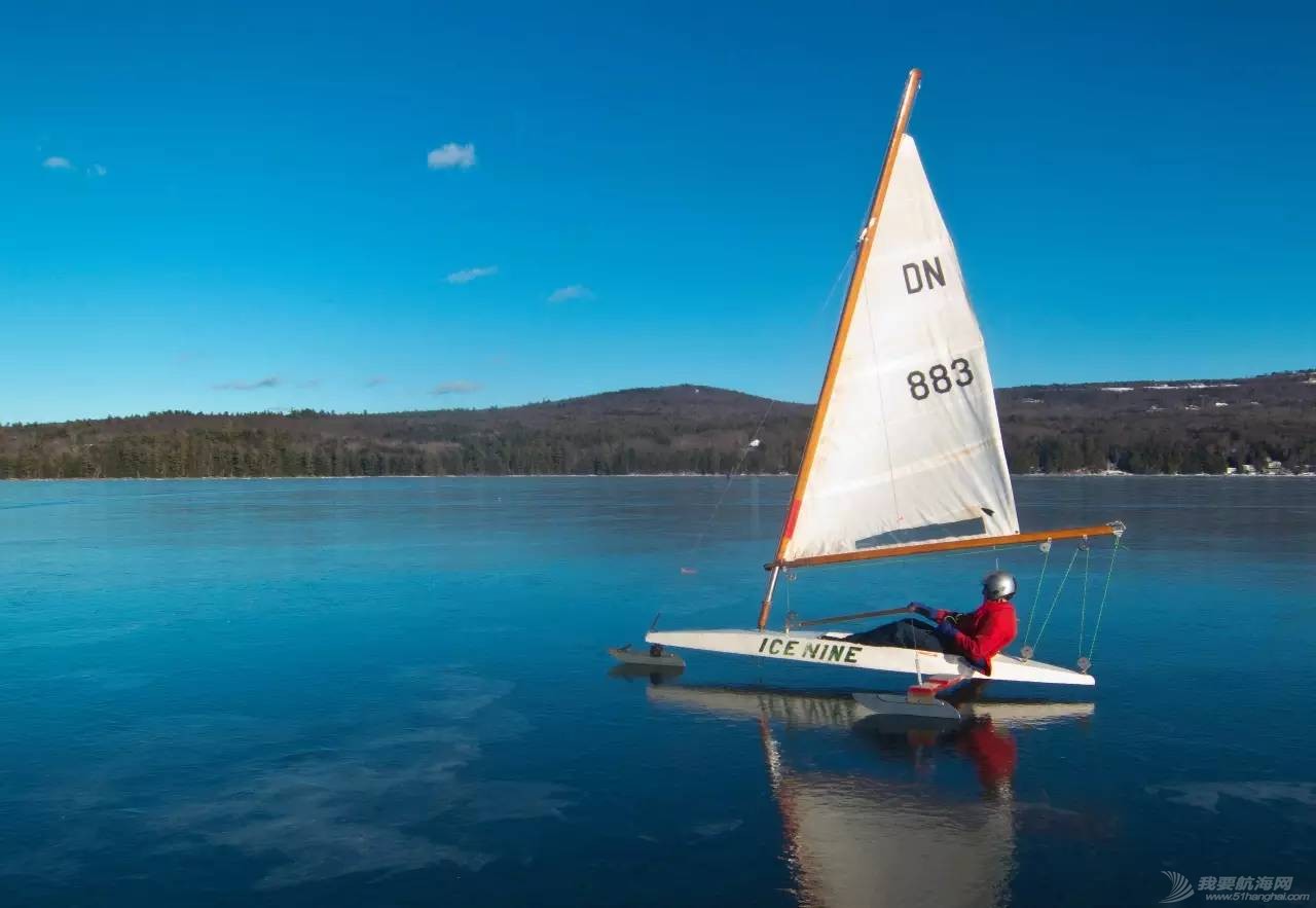 ［视频］北方人民的福利 冰上也能玩帆船w3.jpg