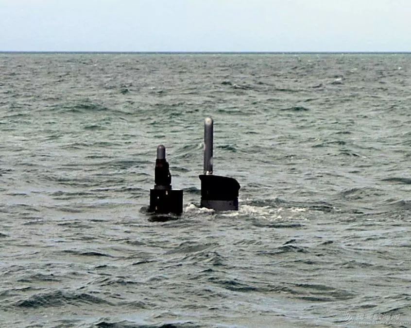 为什么以前的潜艇水面速度比水下快,现在却正好相反?w8.jpg