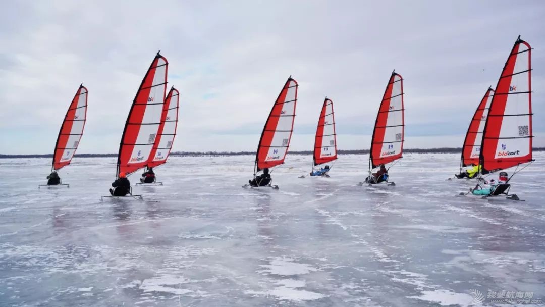 迎接新年第一缕阳光 全国冰上帆船公开赛抚远举行w6.jpg
