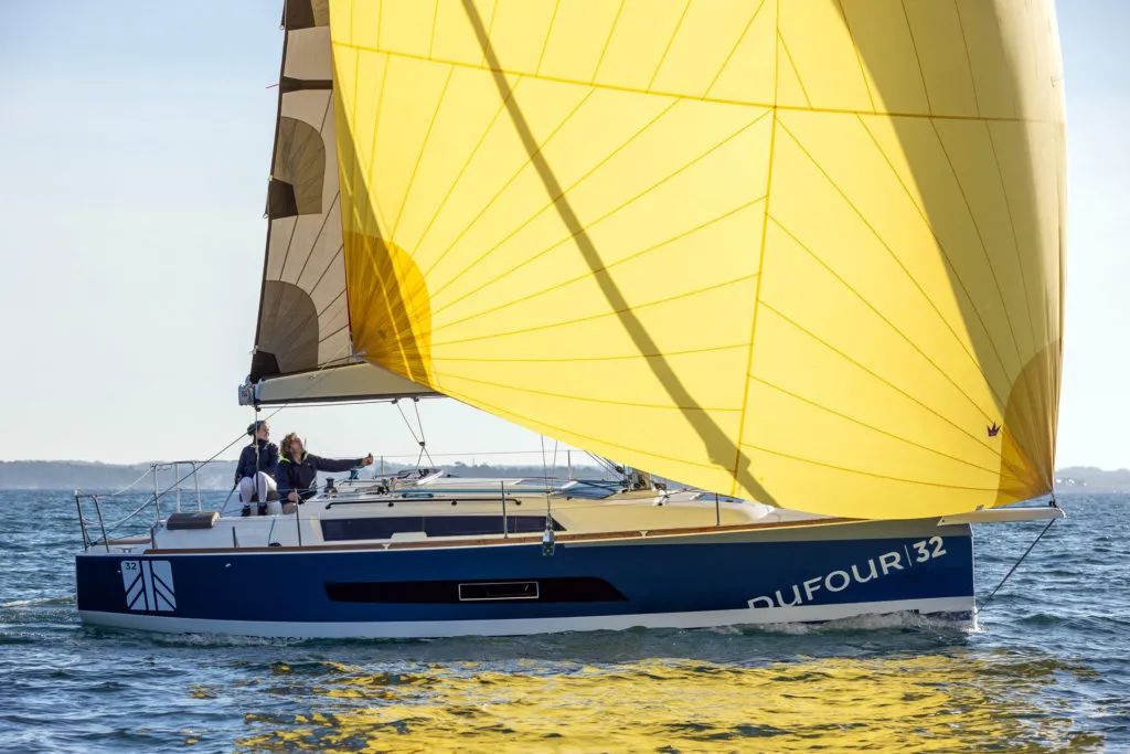 新款丹枫Dufour 32帆船，令人惊叹的创新w8.jpg