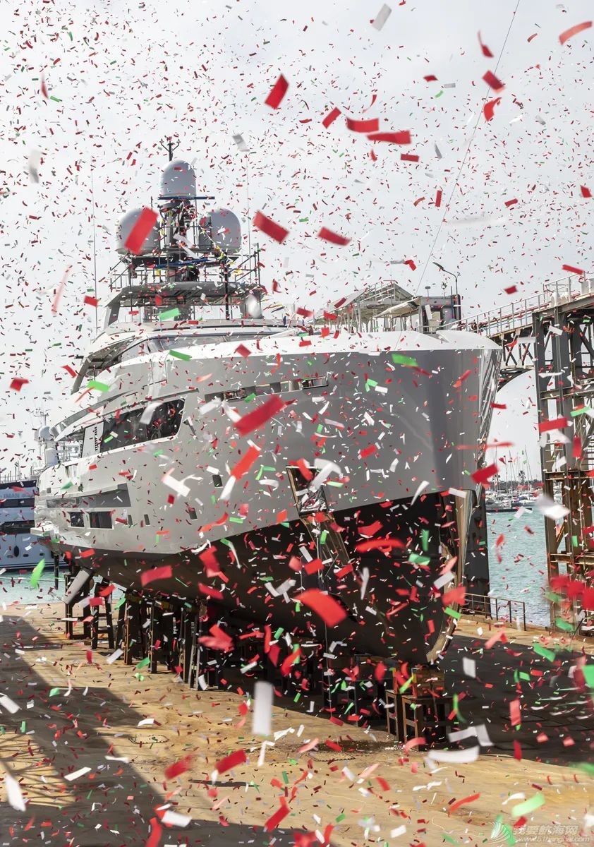 Tankoa Yachts 第4艘50米铝制混合动力游艇下水w3.jpg