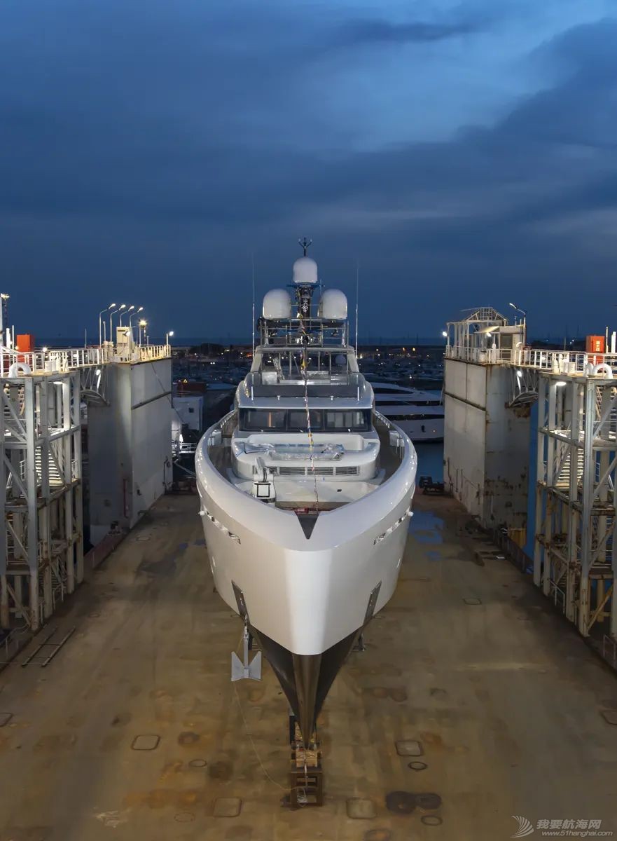 Tankoa Yachts 第4艘50米铝制混合动力游艇下水w5.jpg