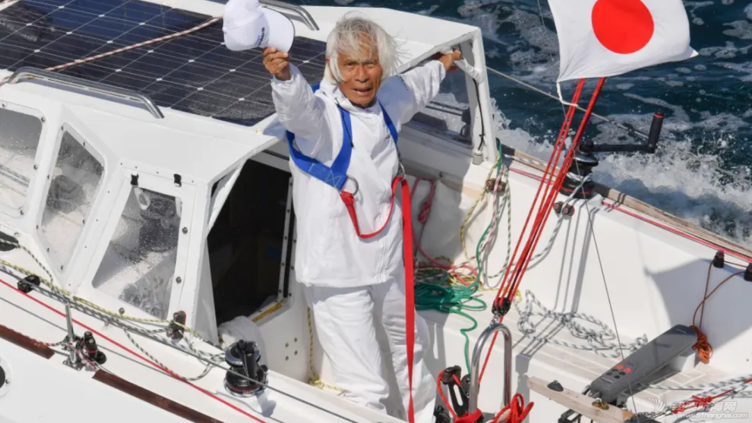 83岁日本水手打破单人不间断穿越太平洋航行最高龄纪录w1.jpg