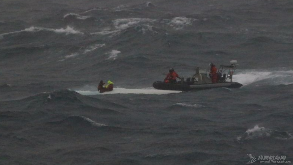 生死交错10小时,单人水手落水后游17公里后获救w4.jpg