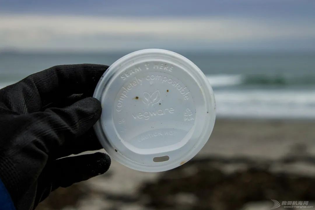 防止塑料垃圾流入海洋 世界首个“泡沫屏障”启用w1.jpg