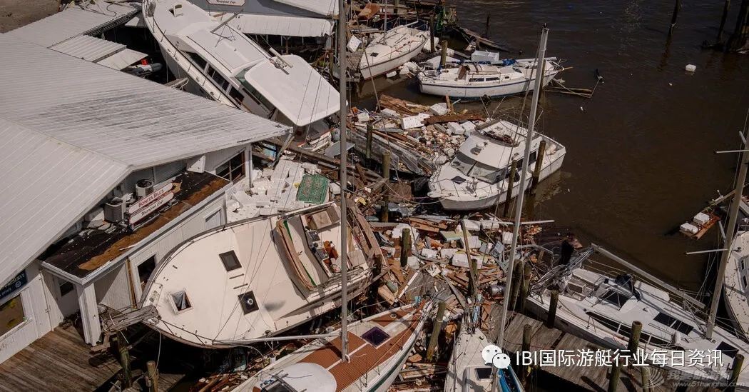飓风伊恩留下一片狼藉,废弃船艇的清除工作成为难题w4.jpg