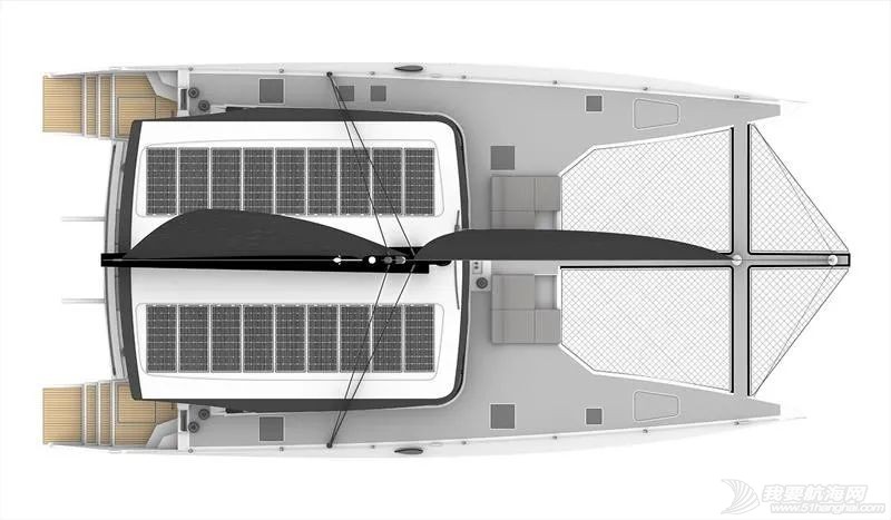 第一艘采用负外倾角设计的双体帆船w9.jpg