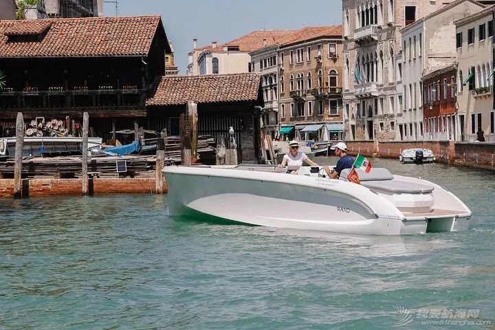 2023威尼斯游艇展:电动船艇展商指南w15.jpg