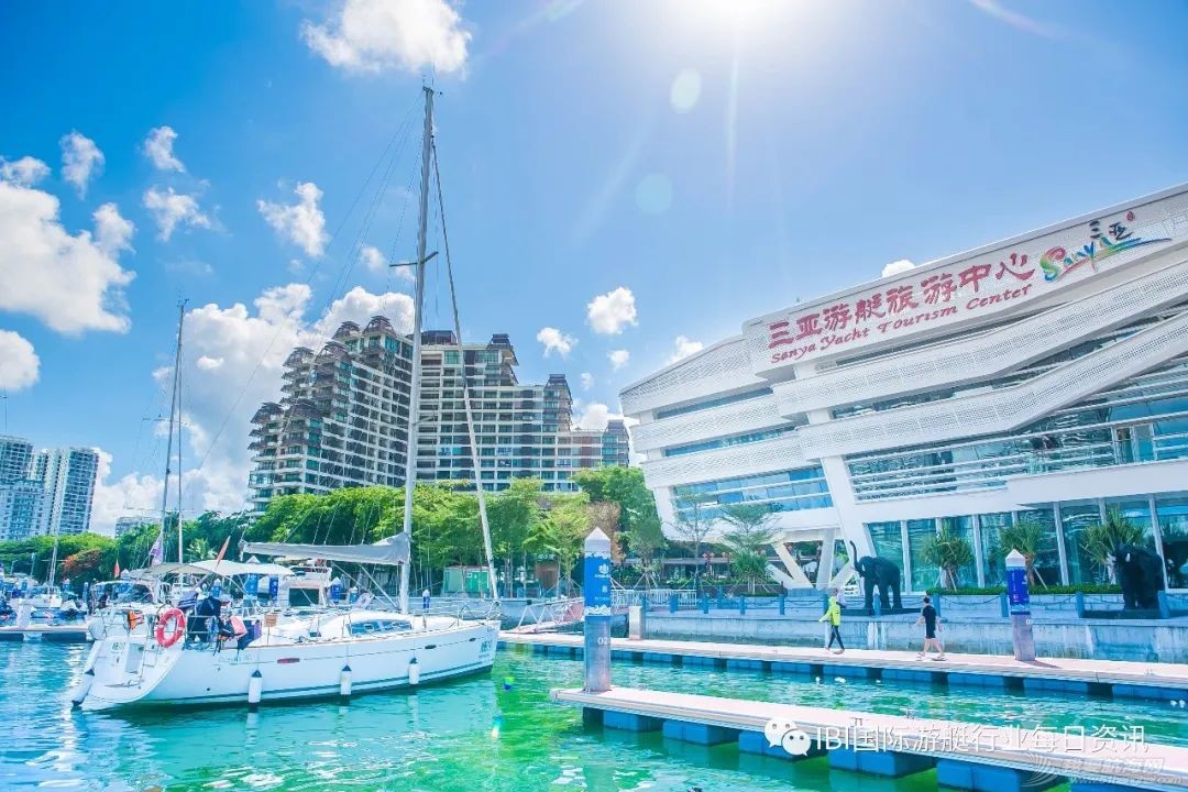 【连载3】IBI中国游艇产业发展报告:游艇行业重磅玩家:鸿洲集团w9.jpg