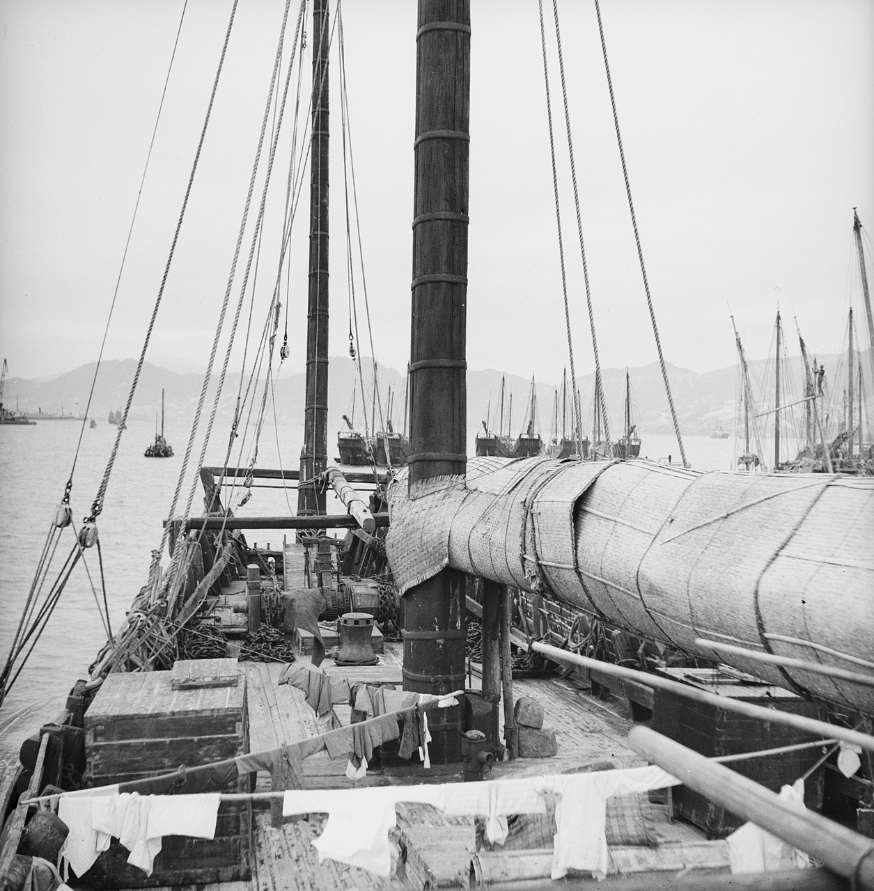 On board a pole junk anchored at Hong Kong.jpg