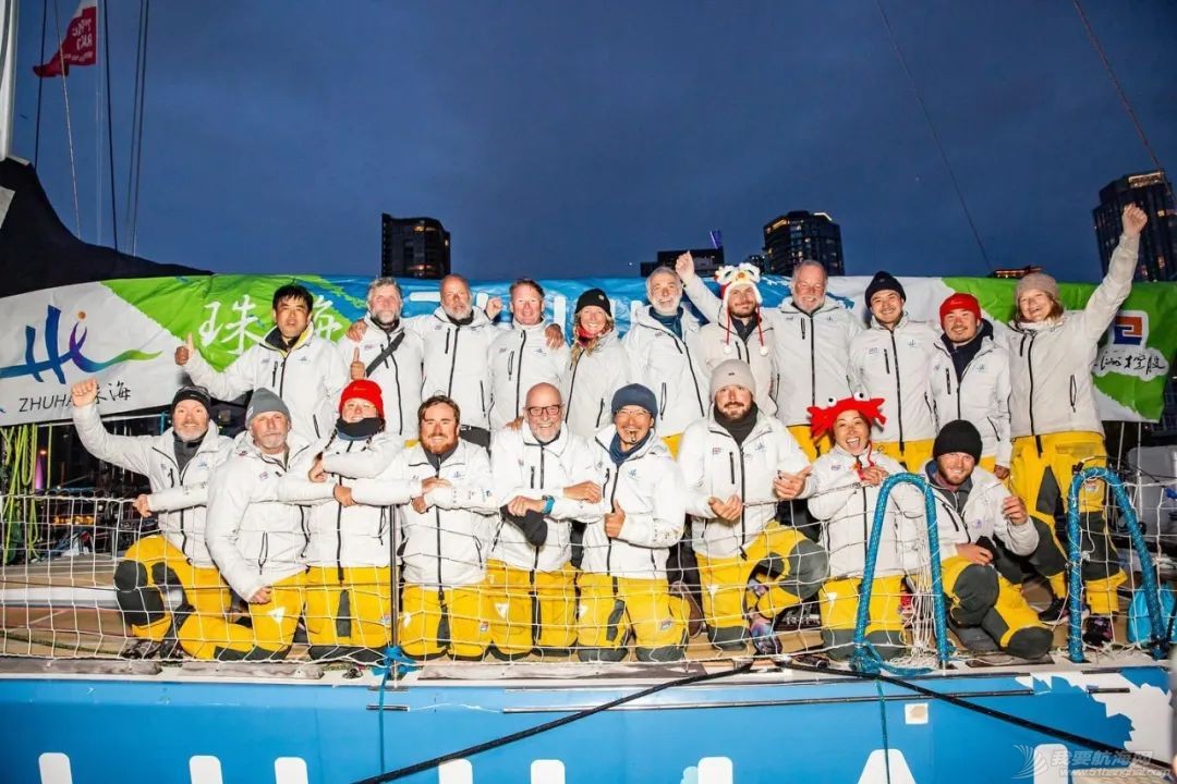 ​中国船队在克利伯环球帆船赛北太平洋挑战赛中再创佳绩 - '青岛号...w8.jpg