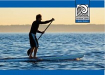 Stand up paddling: flatwater to surf and rivers  站立划桨：在河上畅游河水